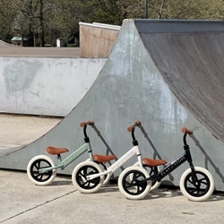 Bici Equilibrio Play and Store - Imagen 1