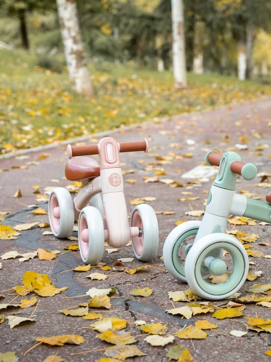 Bicicleta de Equilibrio con Luz Ride Free Saro - Imagen 1