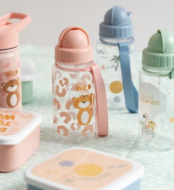 Botella de Tritán con Pajita y Colgador Saro - Imagen 1