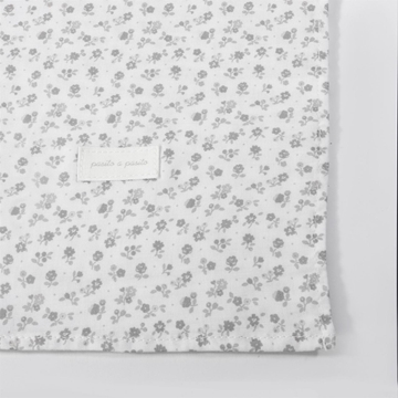 Muselina Little Bloom Flor Gris - Imagen 2
