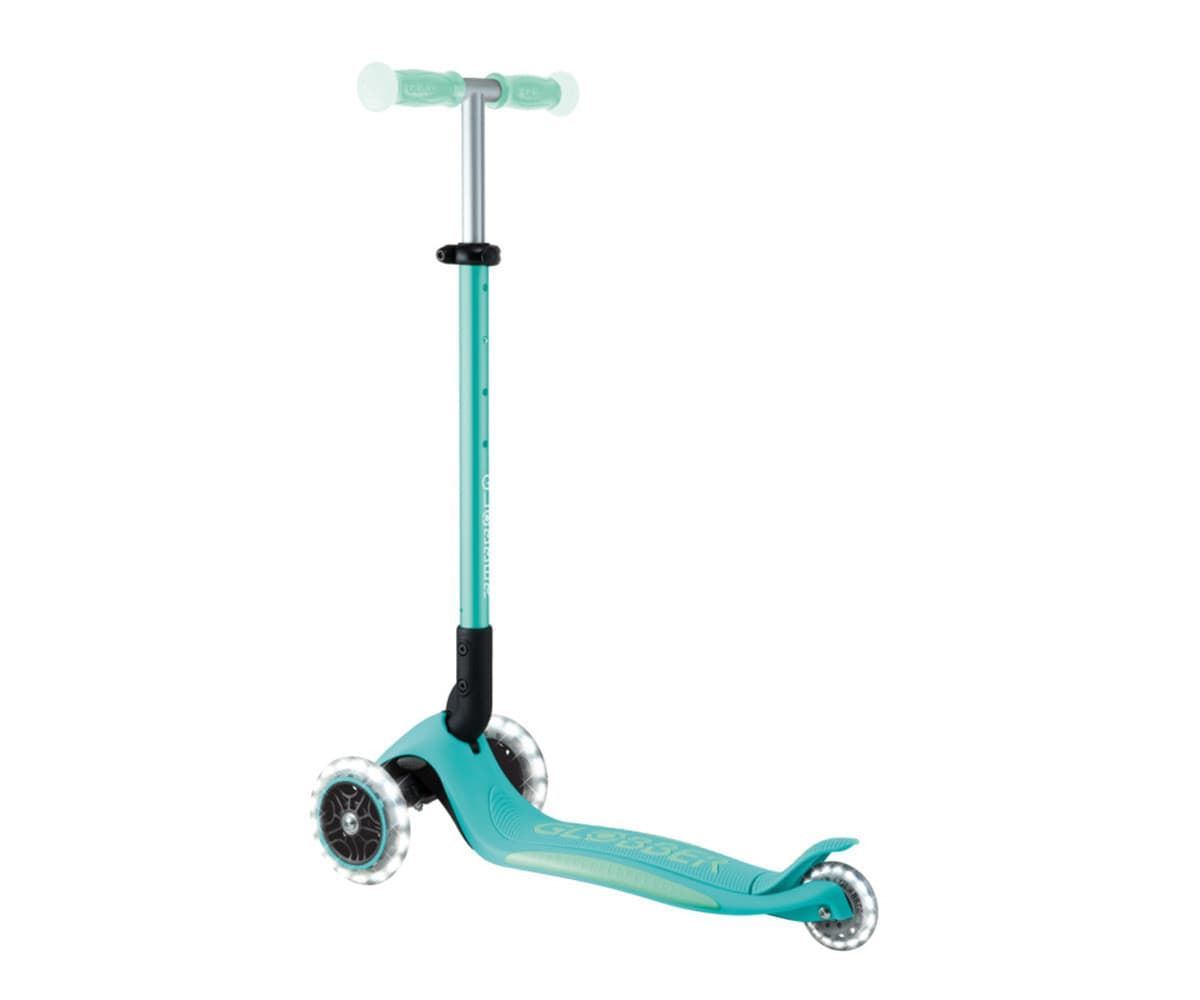 Patinete Elite Glow Luces Globber - Imagen 5