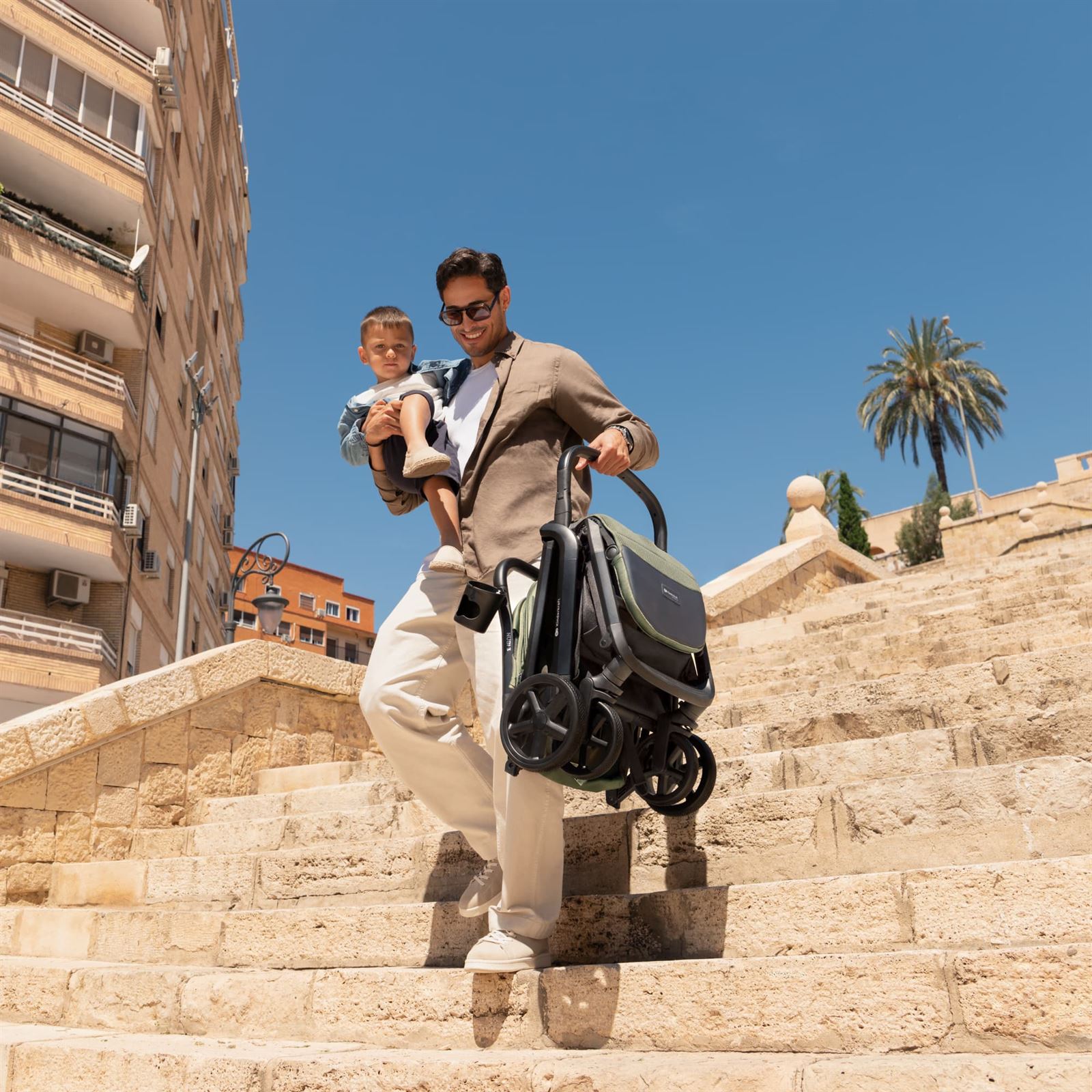 silla de paseo NUBI 3 negra - Imagen 2